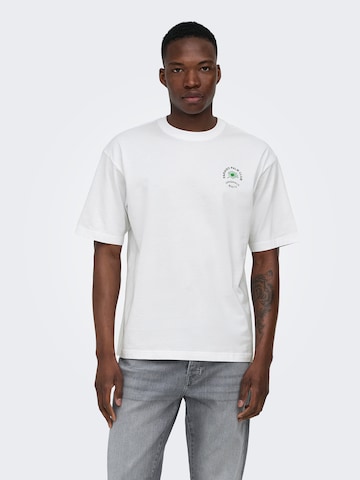 Tricou 'ONSFRED ESCAPE' de la Only & Sons pe alb