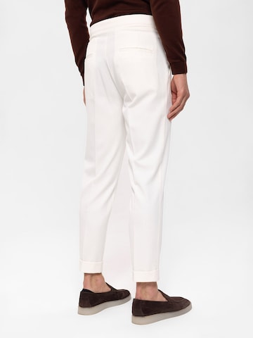 Antioch Normalny krój Spodnie w kant w kolorze biały