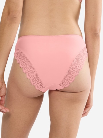TRIUMPH Slip ' Red Label Amourette ' in Pink