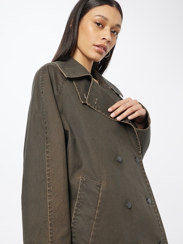 WEEKDAY Between-Seasons Coat 'Ezra' in Brown