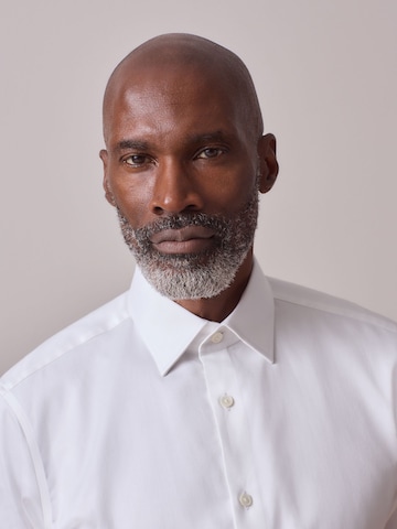 Next Slim Fit Hemd in Weiß