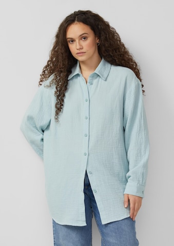 QS Blouse in Blauw: voorkant