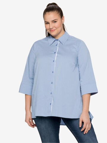 SHEEGO Blouse in Blue: front