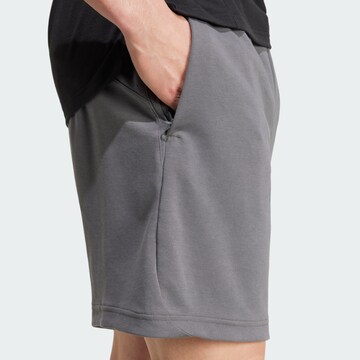 ADIDAS PERFORMANCE Regular Sportshorts 'Base' in Grau
