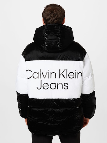 Calvin Klein Jeans Vinterjakke i svart