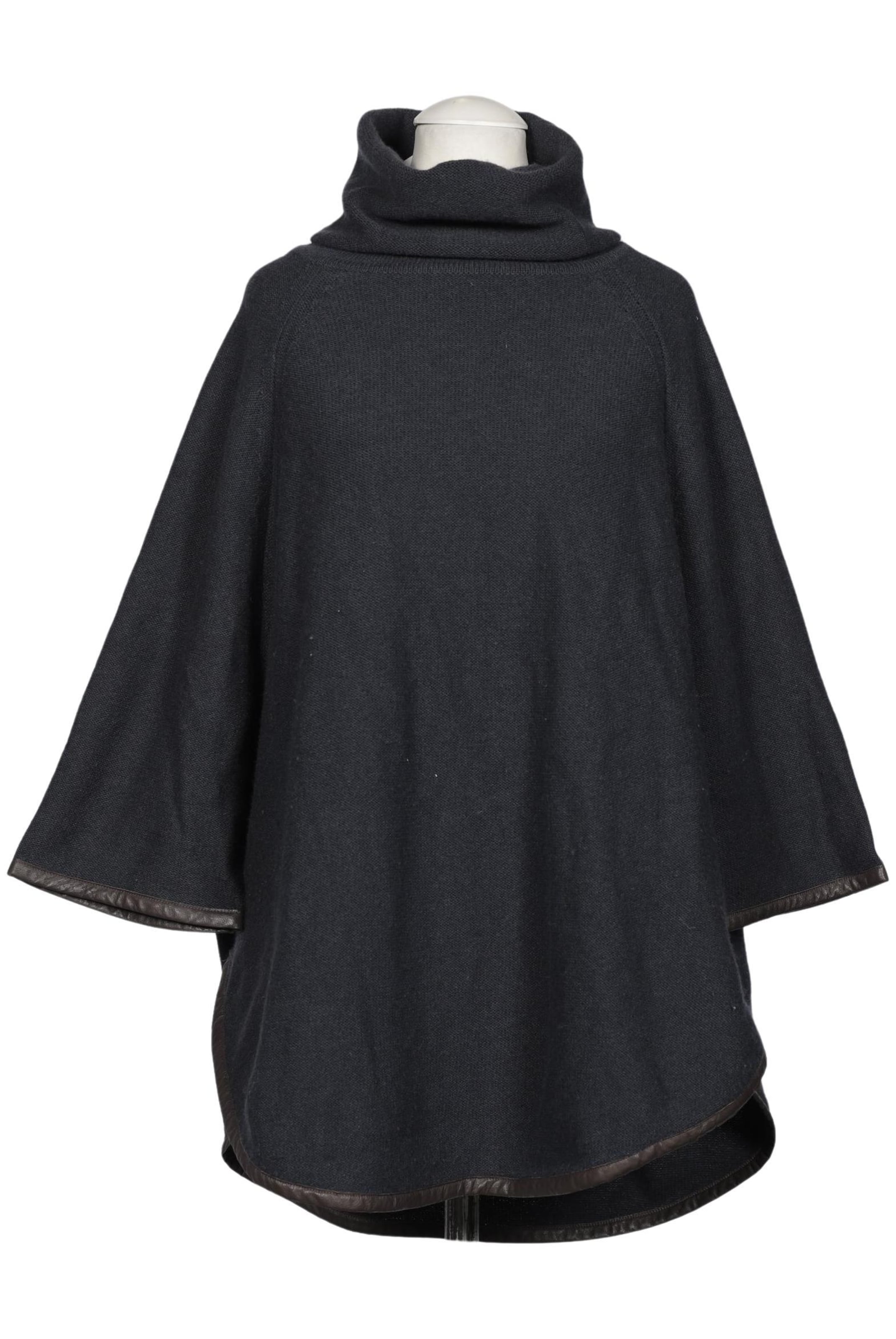 Hemisphere Sweater & Cardigan in XS in Blue: front