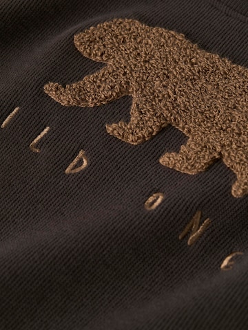 NAME IT - Sudadera 'NMMObear' en marrón