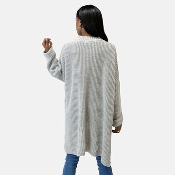 Pullover di Elara in grigio