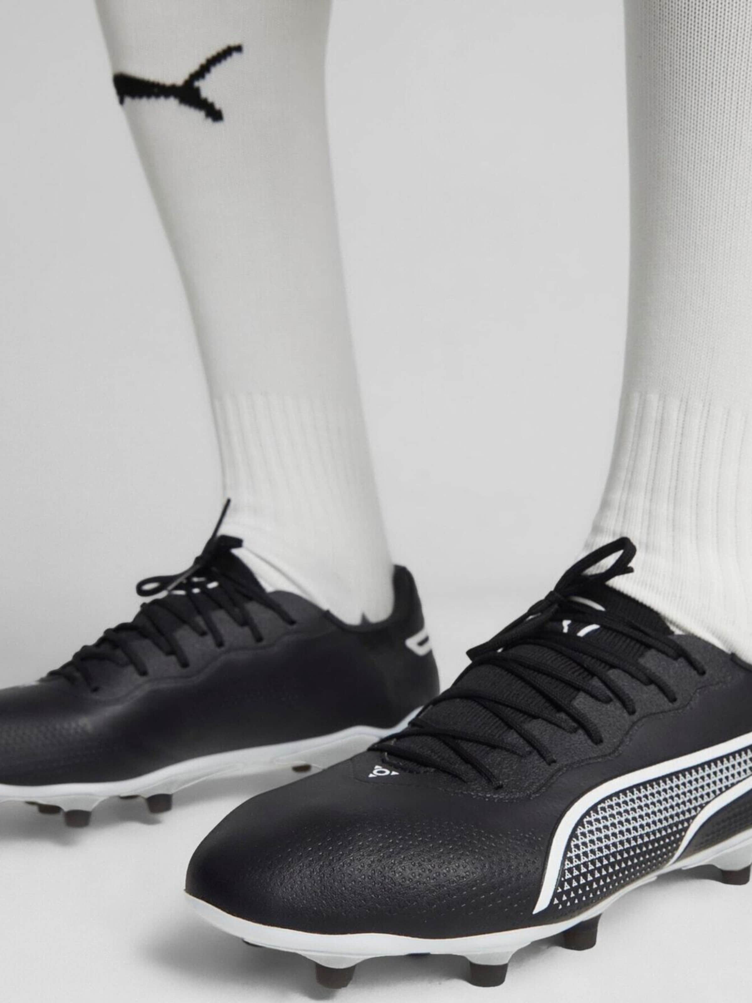 Chaussure de foot 'Puma King Pro FG AG' PUMA en noir : devant