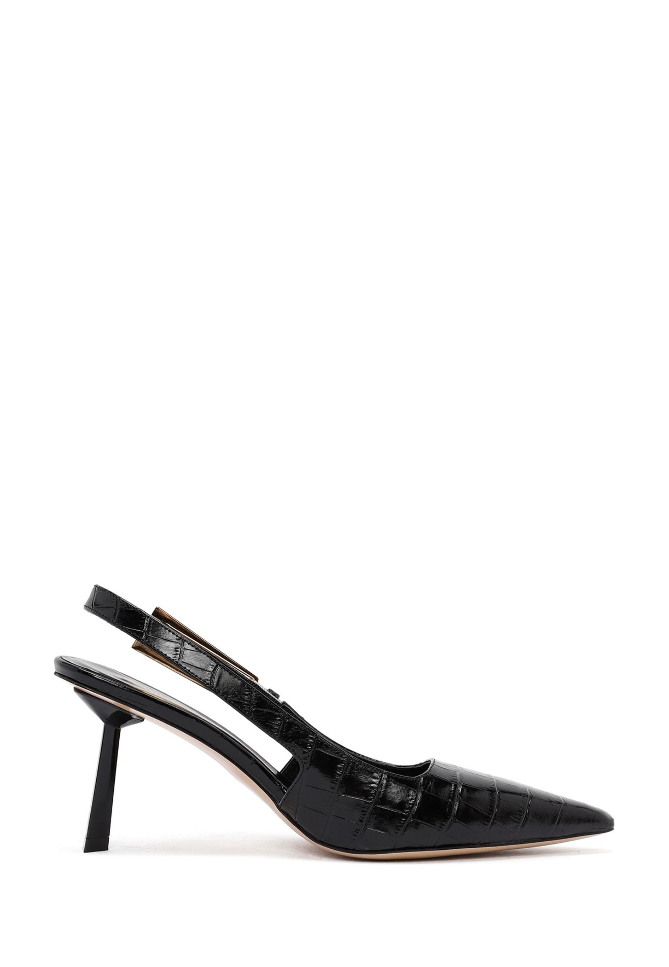 Derimod Pumps in Black