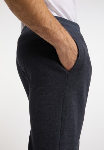 Mo SPORTS Tapered Hose in Grau