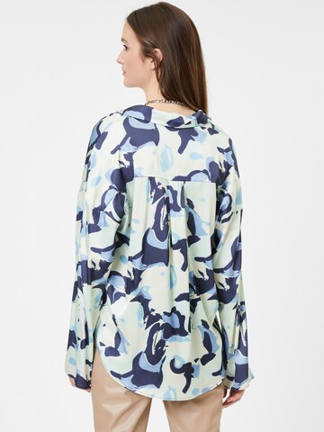 Monki Blouse in Blue