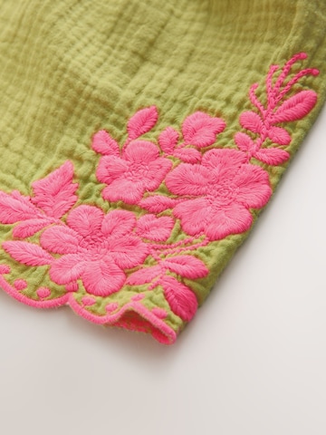 Next Loosefit Shorts in Grün