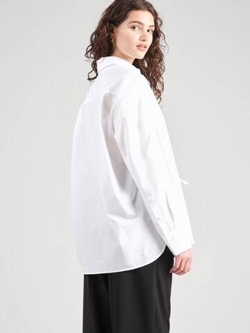 HUGOBluza 'Evangelina' - bijela boja