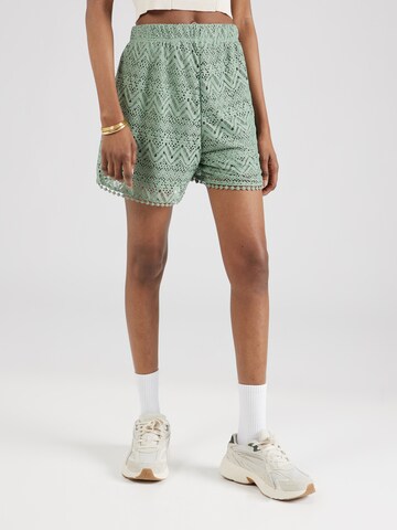 VERO MODA Loosefit Shorts 'MAYA' in Grün: predná strana