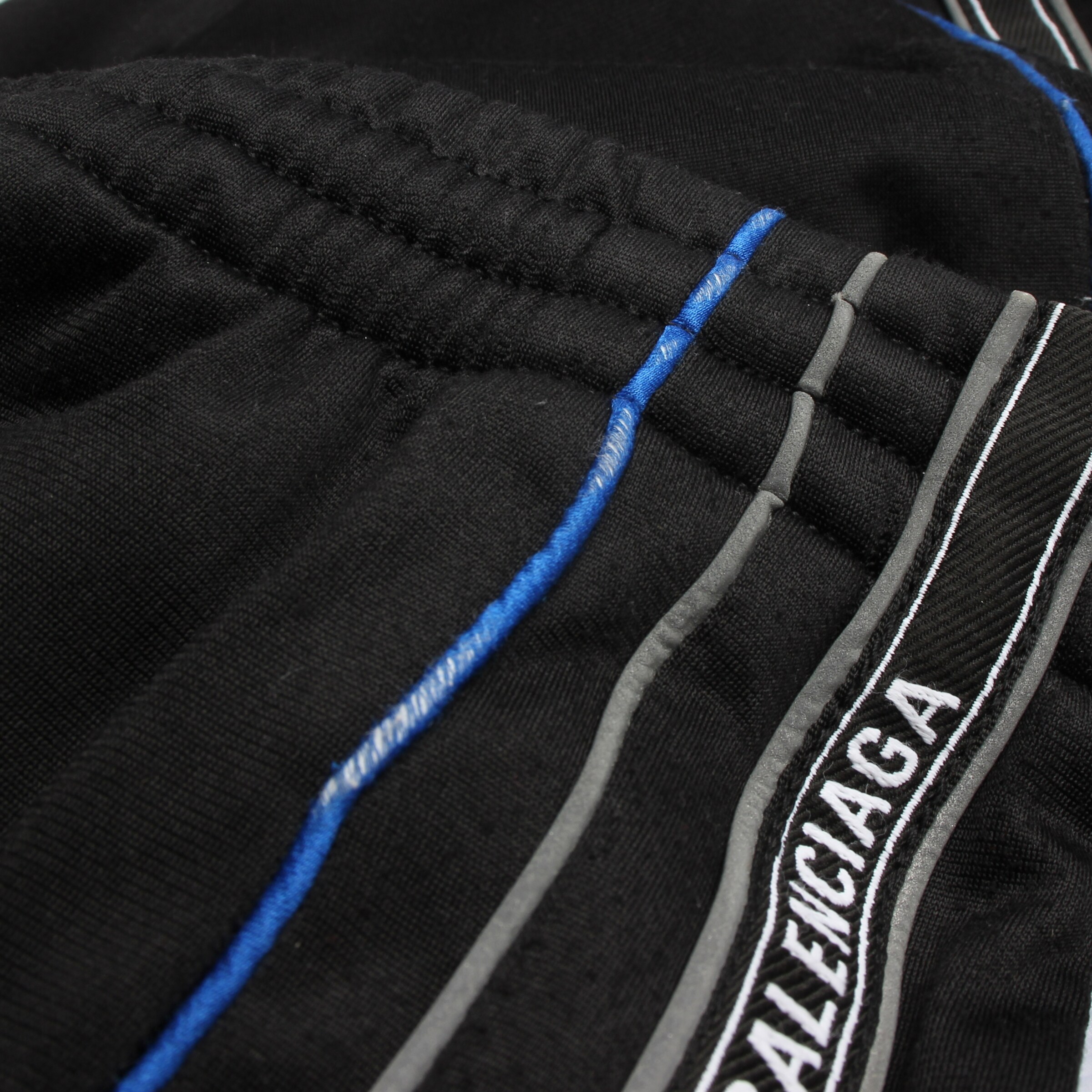 Balenciaga Pants in 29-30 in Mixed colors