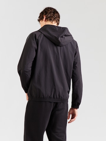 PUMA Prehodna jakna 'Class' | črna barva