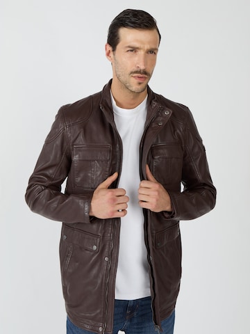 JCC Tussenjas in Bruin: voorkant