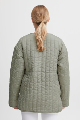 Oxmo Between-Season Jacket in Green