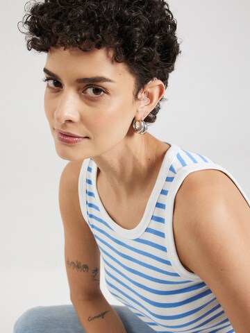 Top di s.Oliver in blu