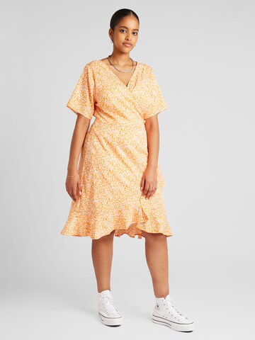 ONLY Carmakoma Φόρεμα 'LIVIA' σε πορτοκαλί: μπροστά