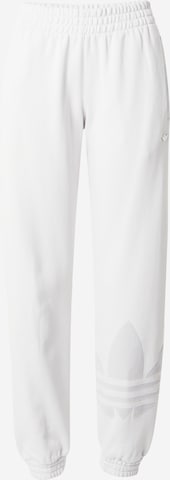 Effilé Pantalon ADIDAS ORIGINALS en gris : devant