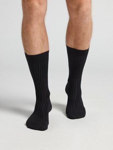IUMAN Intimissimi Uomo Socks in Black: front