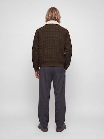 Jack & Jones Premium Between-Season Jacket 'JPRBLUMelvin' in Brown