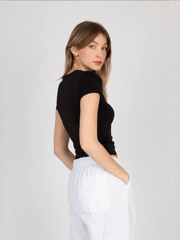 Hiccup Shirt in Black