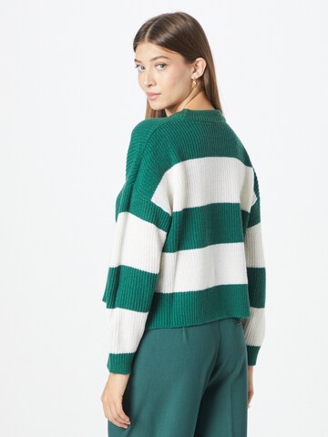 Pullover 'Thassia' di ABOUT YOU in verde