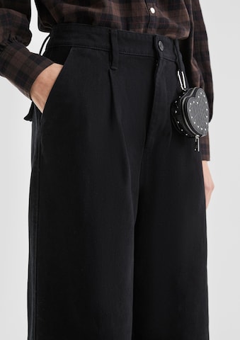 QS Regular Pants in Black