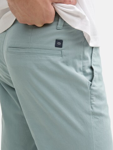 regular Pantaloni chino di TOM TAILOR in verde