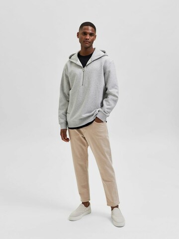 SELECTED HOMME Sweatshirt in Grey