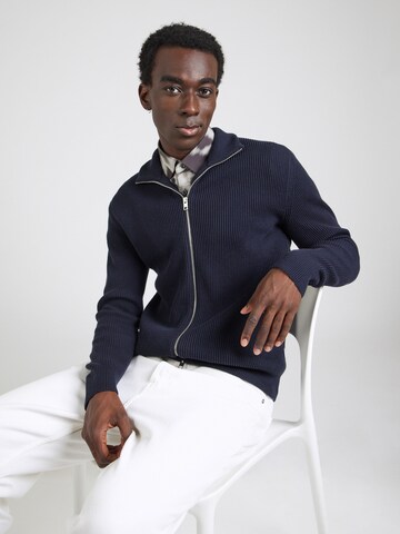 JACK & JONES Вязаная кофта 'JJEPERFECT' в Синий: спереди