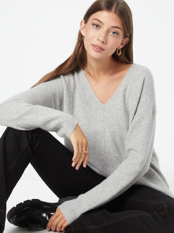 ESPRIT Pullover in Grau