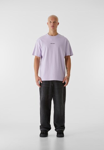 T-Shirt Lost Youth en violet