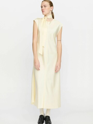Soft Rebels Mekko 'Leia' värissä beige