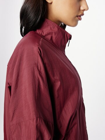 Veste mi-saison 'Premium Essentials Nylon' ADIDAS ORIGINALS en rouge