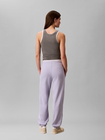 Calvin Klein Jeans Tapered Broek in Lila