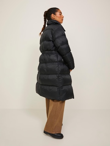 Manteau d’hiver 'Ellie' JJXX en noir