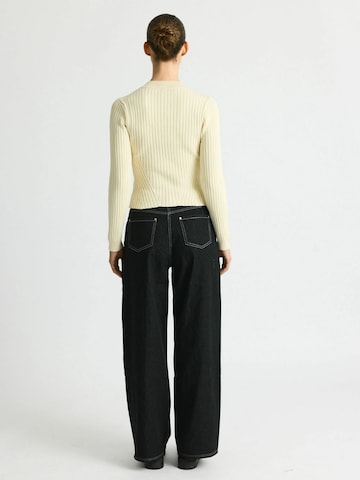 Résumé Tričko ' ViveanRS ' – bílá