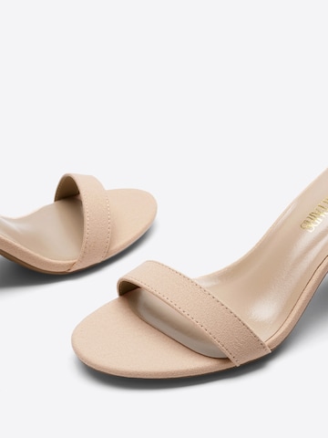 Dream Pairs Sandalen met riem 'Women's Chunky Block Heel Sandals, Open Toe Ankle Strap Dress Shoes' in Beige