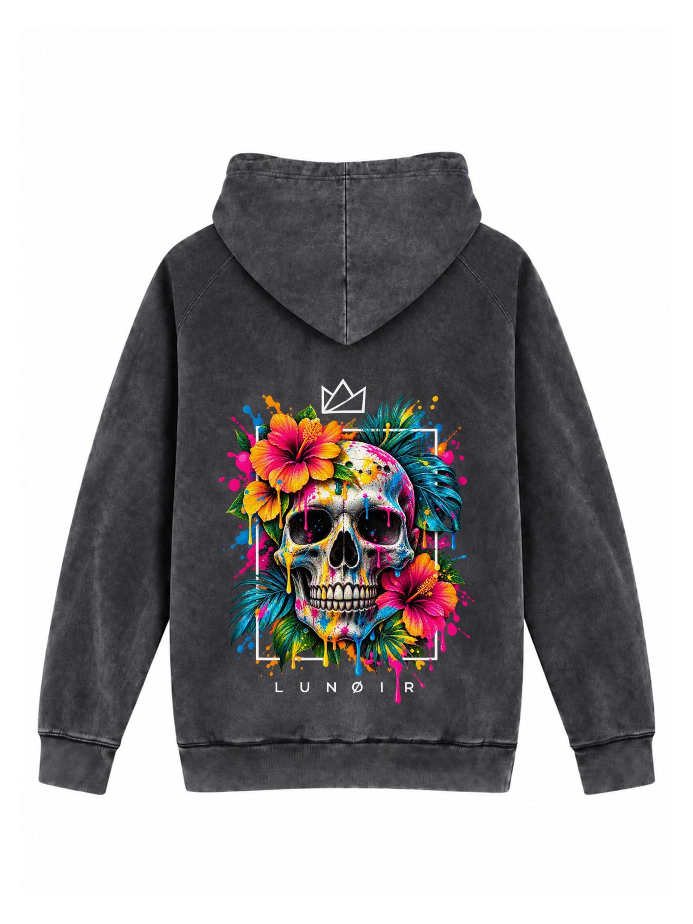 LUNØIR StudioSweater majica 'Tropical Riot – Bloom Skull' - crna boja: prednji dio