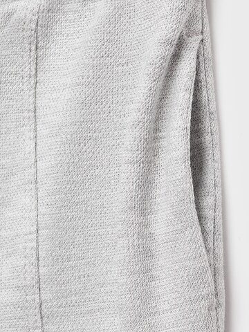 MANGO KIDS Дънки Tapered Leg Панталон в сиво
