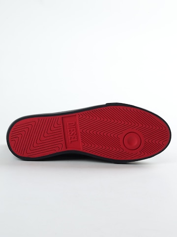 DIESEL Sneakers laag 'S-ATHOS MID' in Zwart