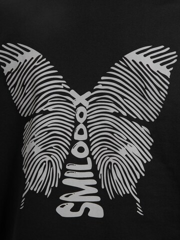Smilodox Oversized shirt 'Payton' in Zwart