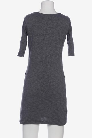 Forvert Dress in S in Grey