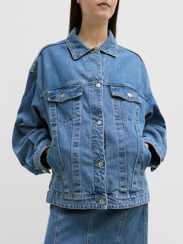 EDITED Between-season jacket 'Jazlyn' in Blue: front