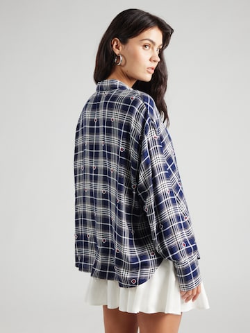 ONLY - Blusa 'ONLGRACE' en azul