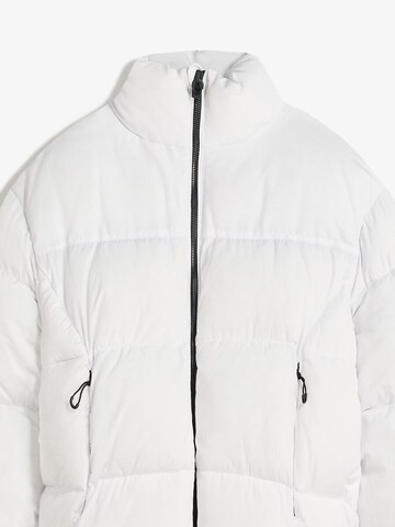 Bershka Winterjas in Wit
